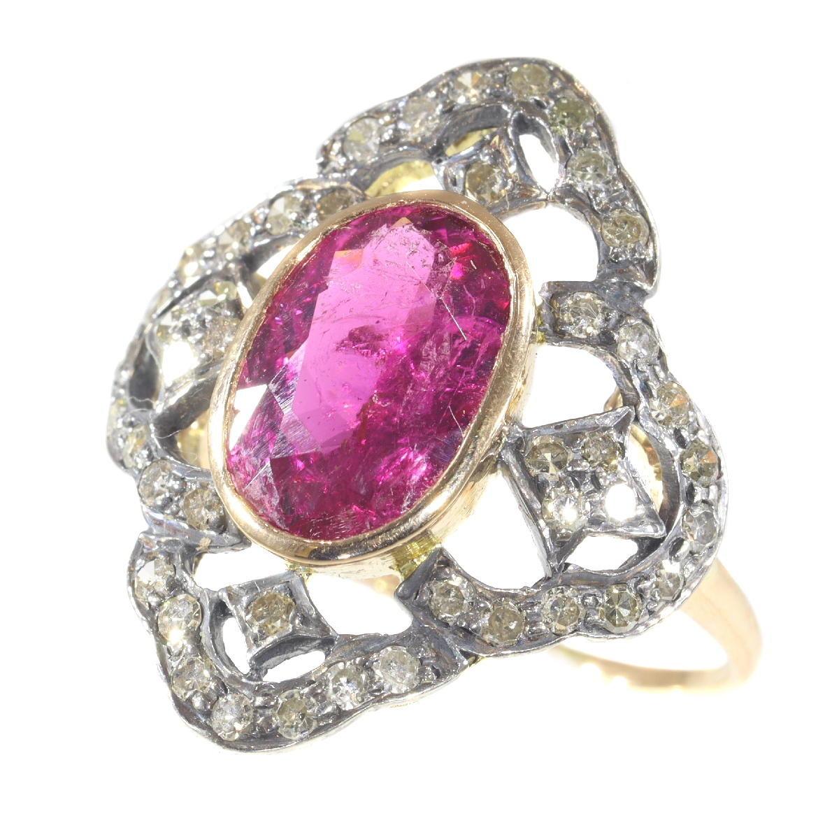 1930's Splendour: A Vintage Diamond and Rubelite Ring
